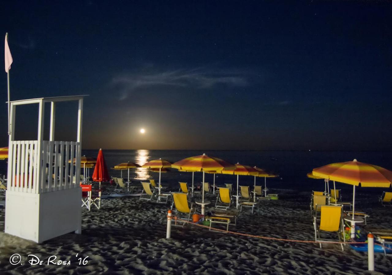 Hotel Federica Riace Marina Bagian luar foto