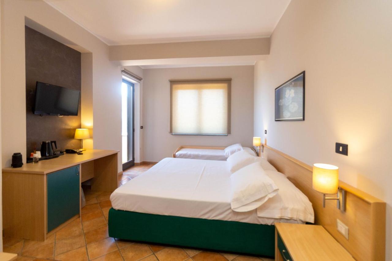 Hotel Federica Riace Marina Bagian luar foto