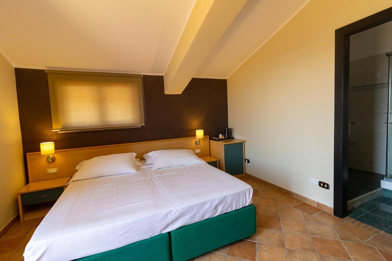 Hotel Federica Riace Marina Bagian luar foto