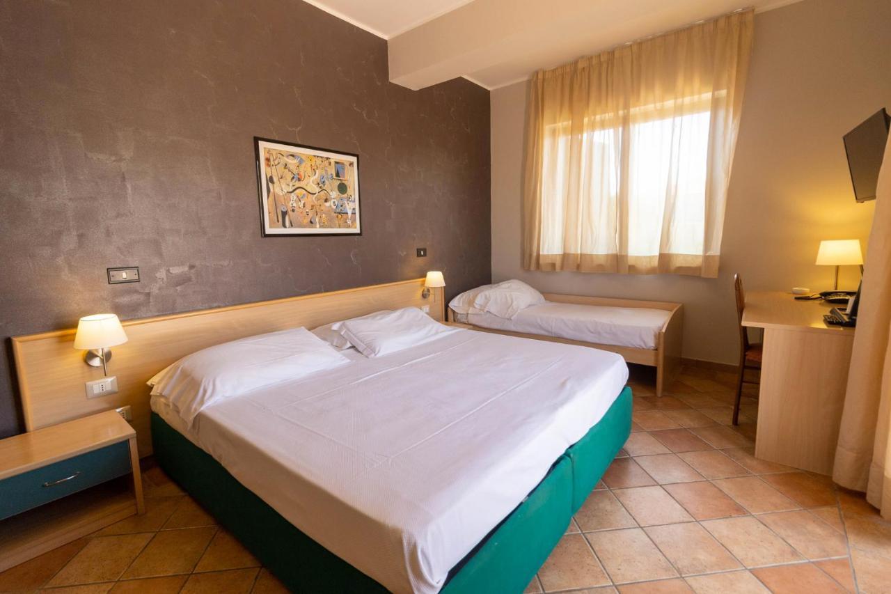Hotel Federica Riace Marina Bagian luar foto