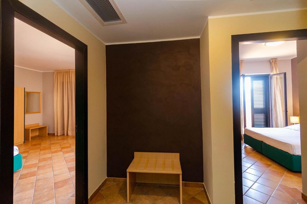Hotel Federica Riace Marina Bagian luar foto