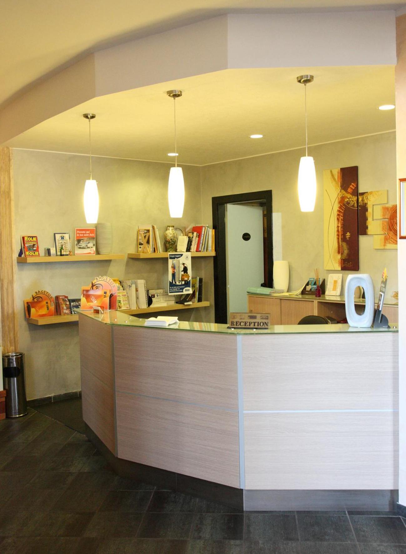 Hotel Federica Riace Marina Bagian luar foto